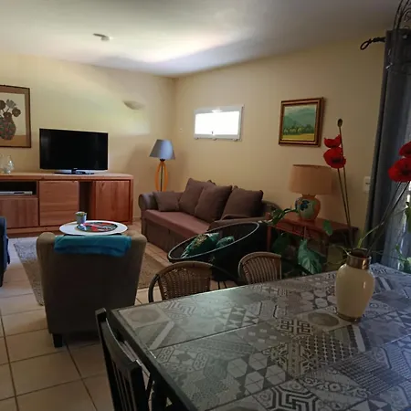 Сasa de vacaciones Du Riage Classé 3 étoiles Près D 'anduze , Cévennes *
